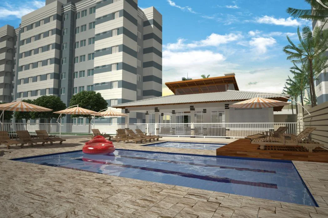 Piscinas adulto e infantil com deck